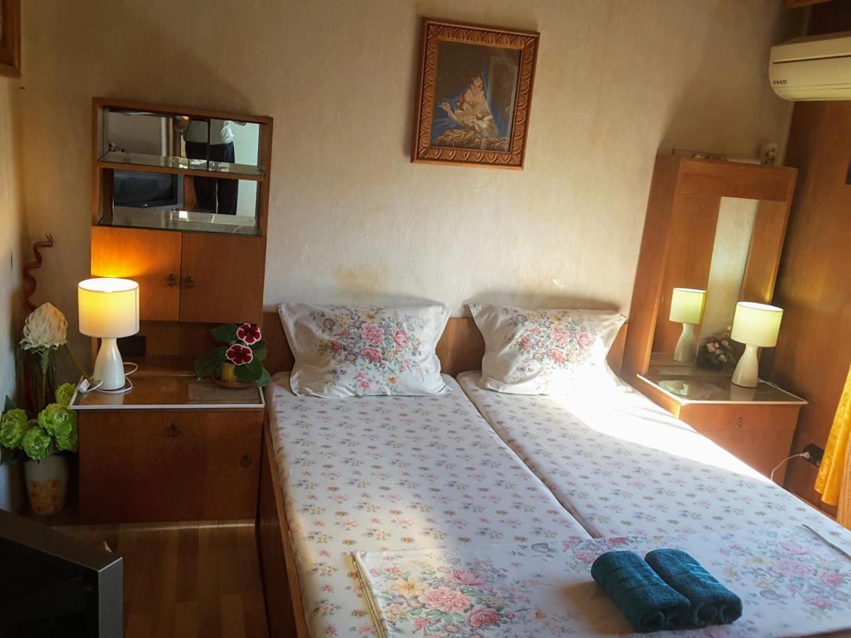 Diana Guesthouse Veliko Tarnovo Eksteriør billede