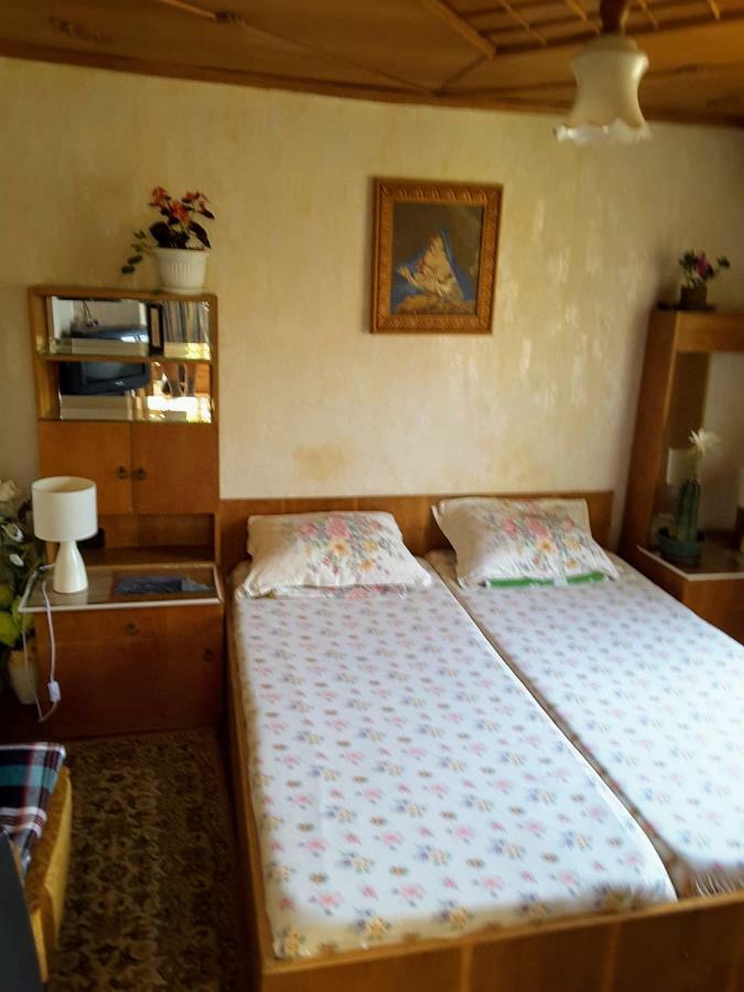 Diana Guesthouse Veliko Tarnovo Eksteriør billede